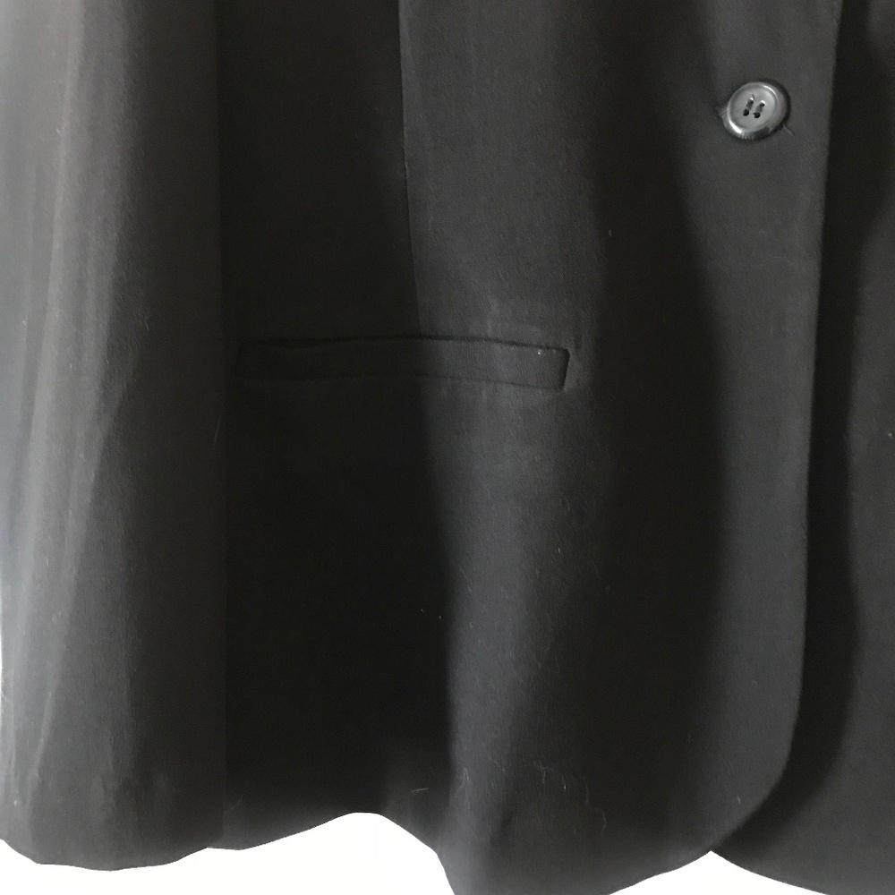 Bongo Single Button Blazer. Black. Large - image 2